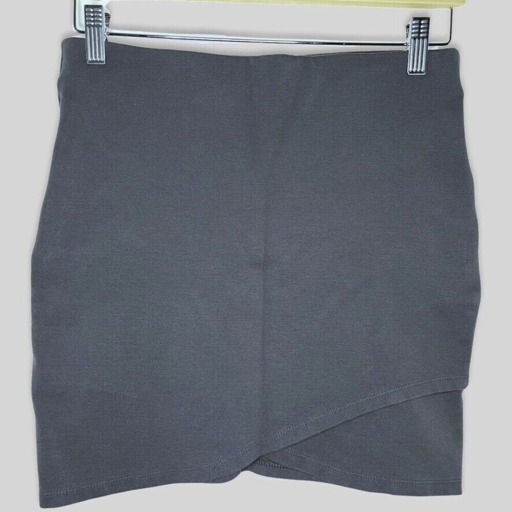 Aritzia Talula Women Skirt Medium Gray Viscose Stretch Mini Cross Front Pull On